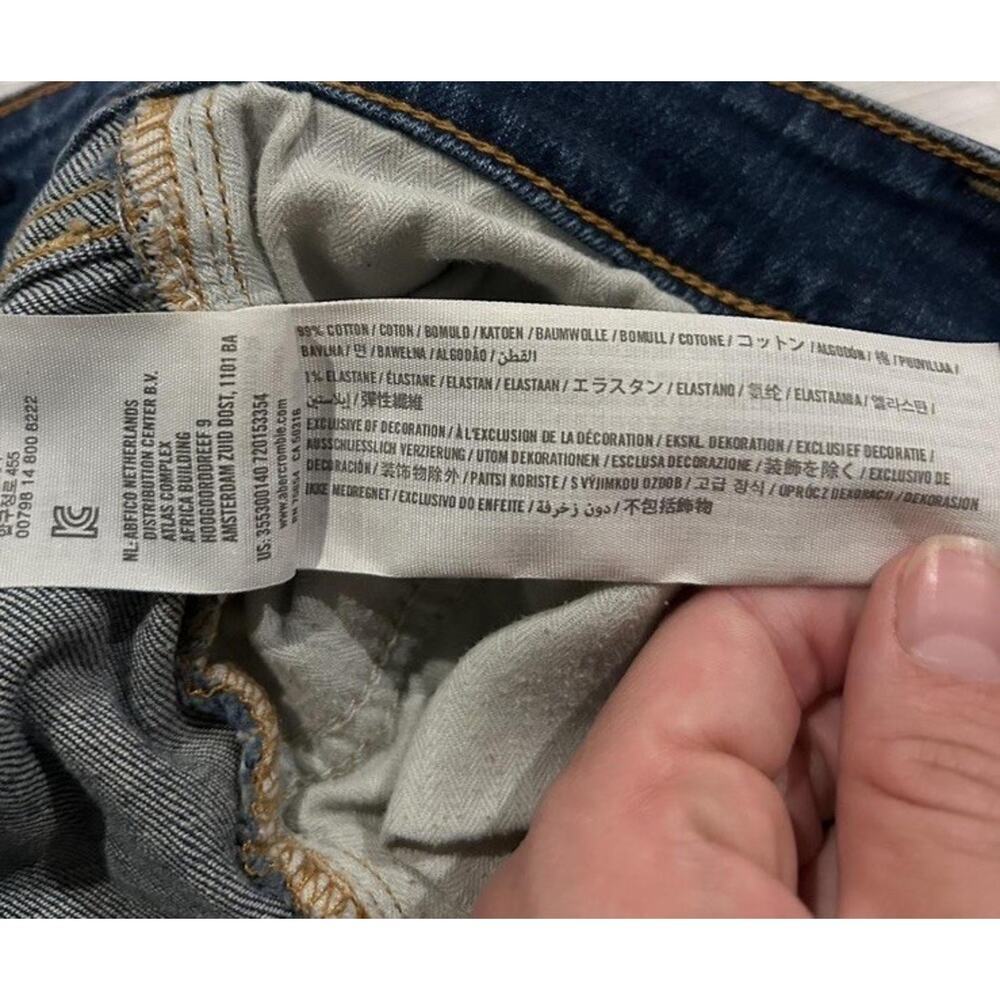 Y2K Hollister Jeans Women's 9 Short Low Rise Bootcut Blue Denim Jeans (32”x30”) - Picture 7 of 7